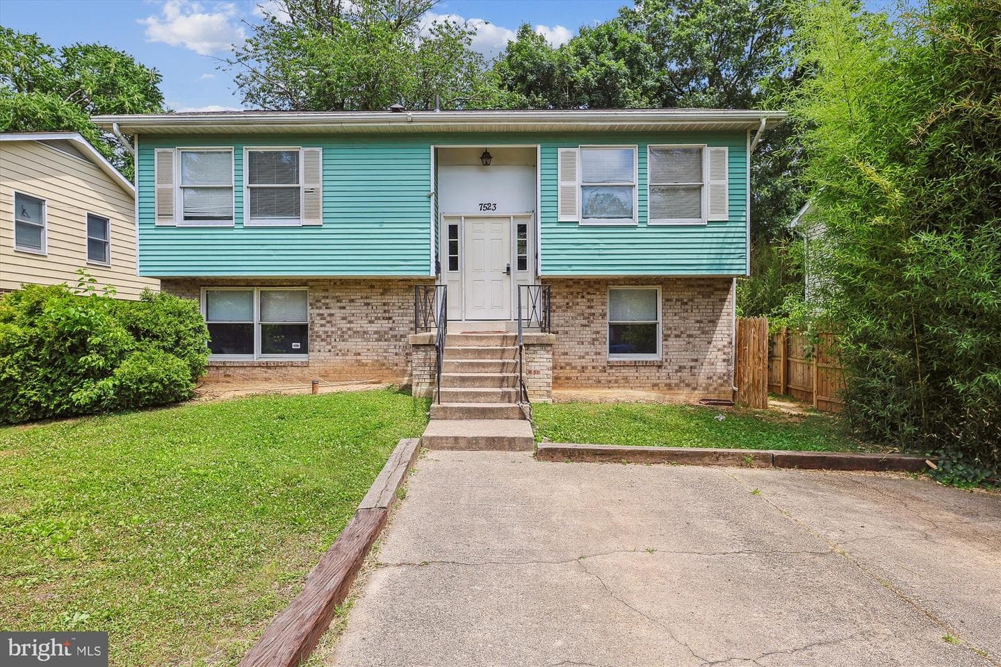 7523 Rhode Island Avenue, College Park