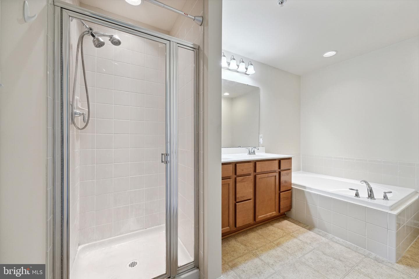 2412 Baileys Pond Road photo 8