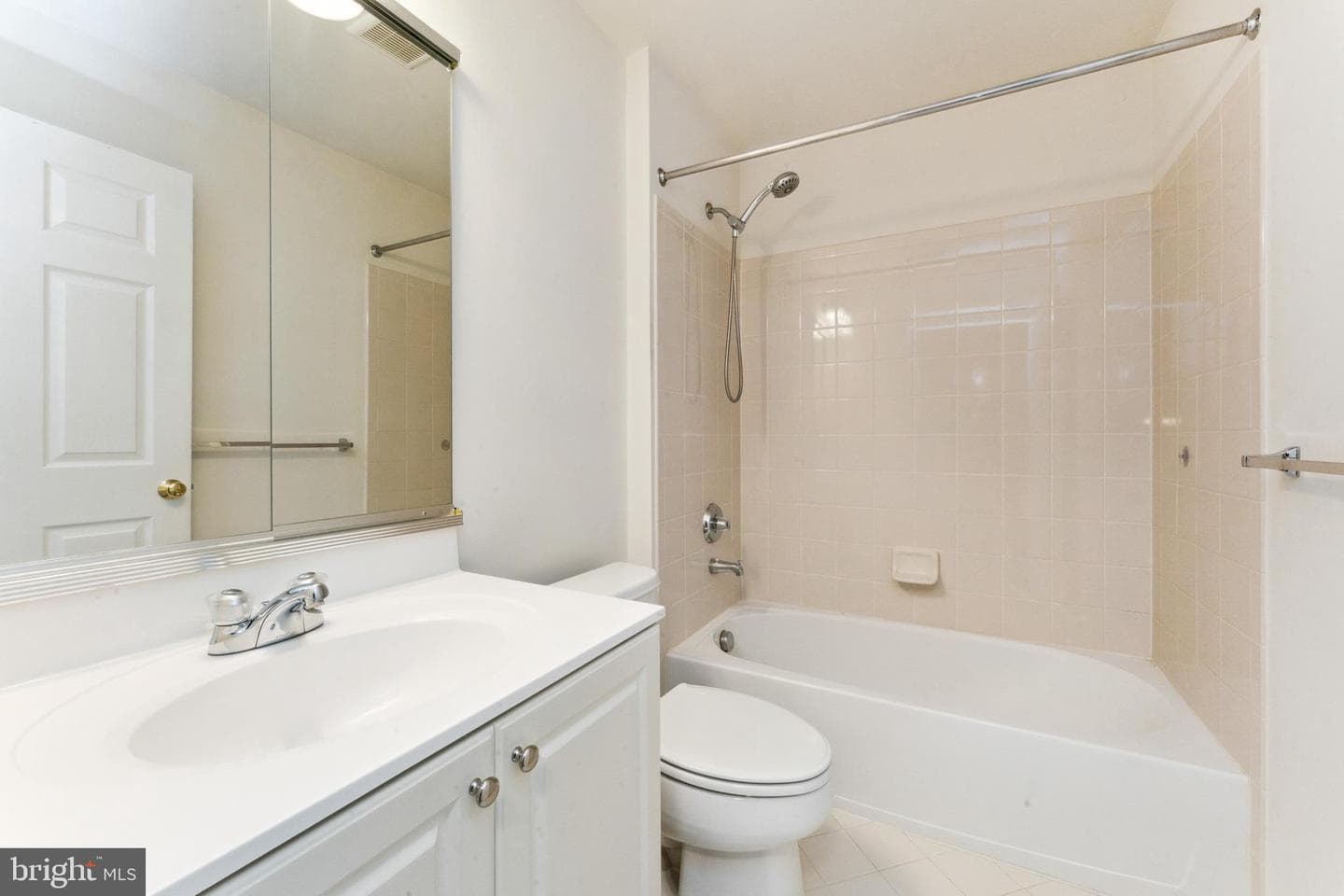 4234 Chariot Way photo 19