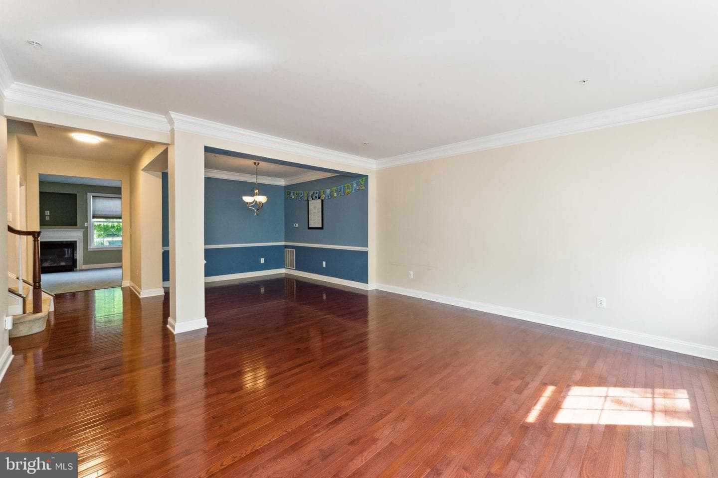 4234 Chariot Way photo 4