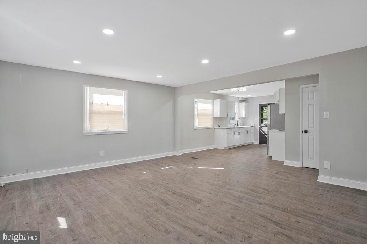 4911 Maury Place photo 6