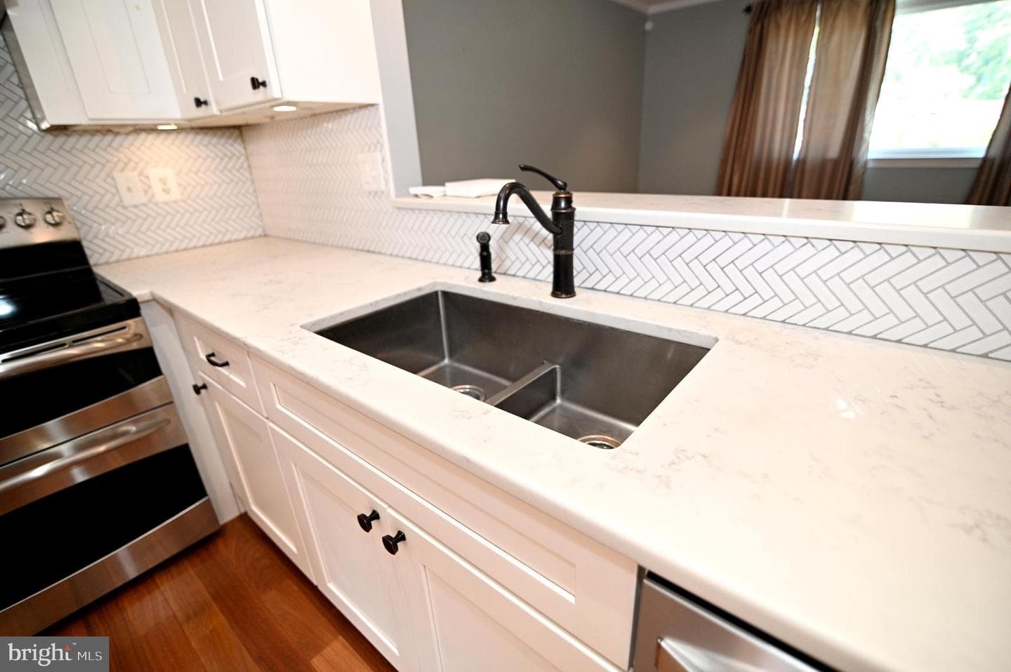16706 Old Cabin Place photo 11