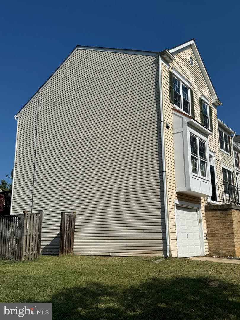7800 Greenbrook Drive photo 22