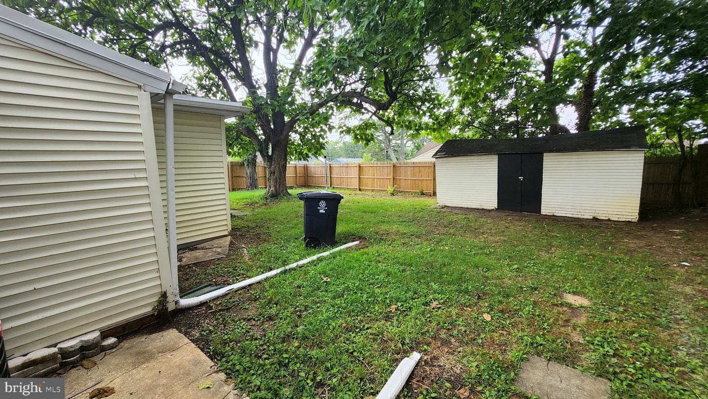 6612 Redfield Avenue photo 18