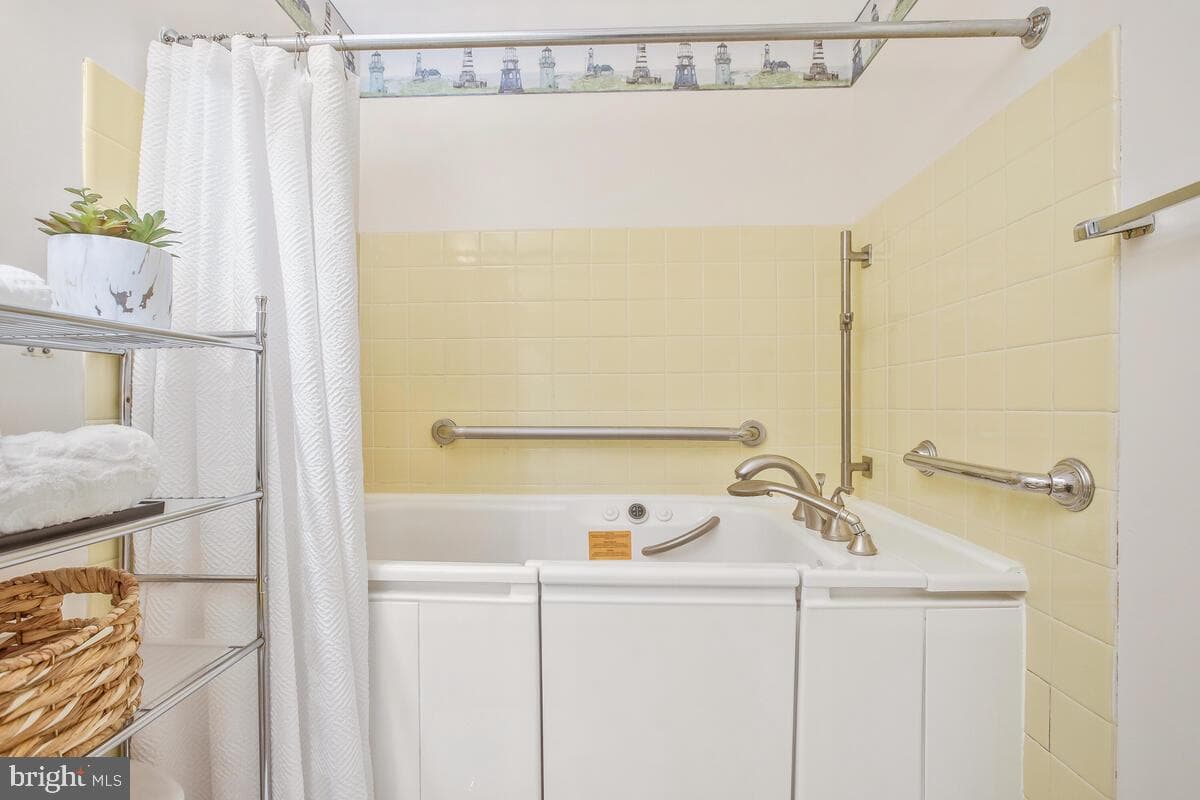 3805 Waldorf Way photo 27