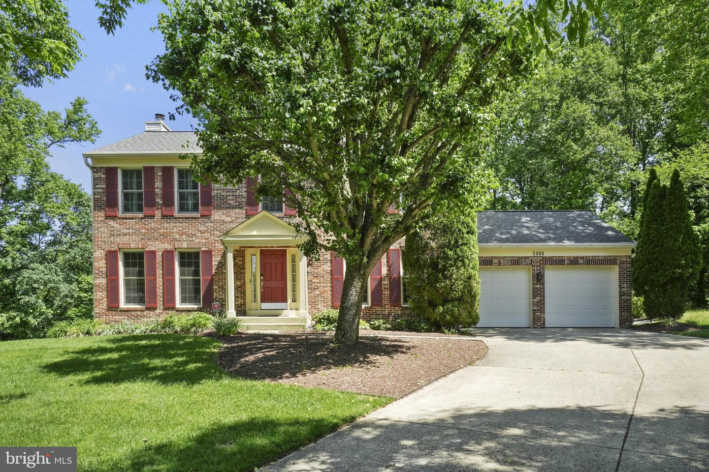 5404 Lakevale Terrace photo 1