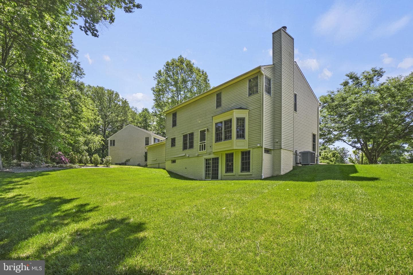 5404 Lakevale Terrace photo 18