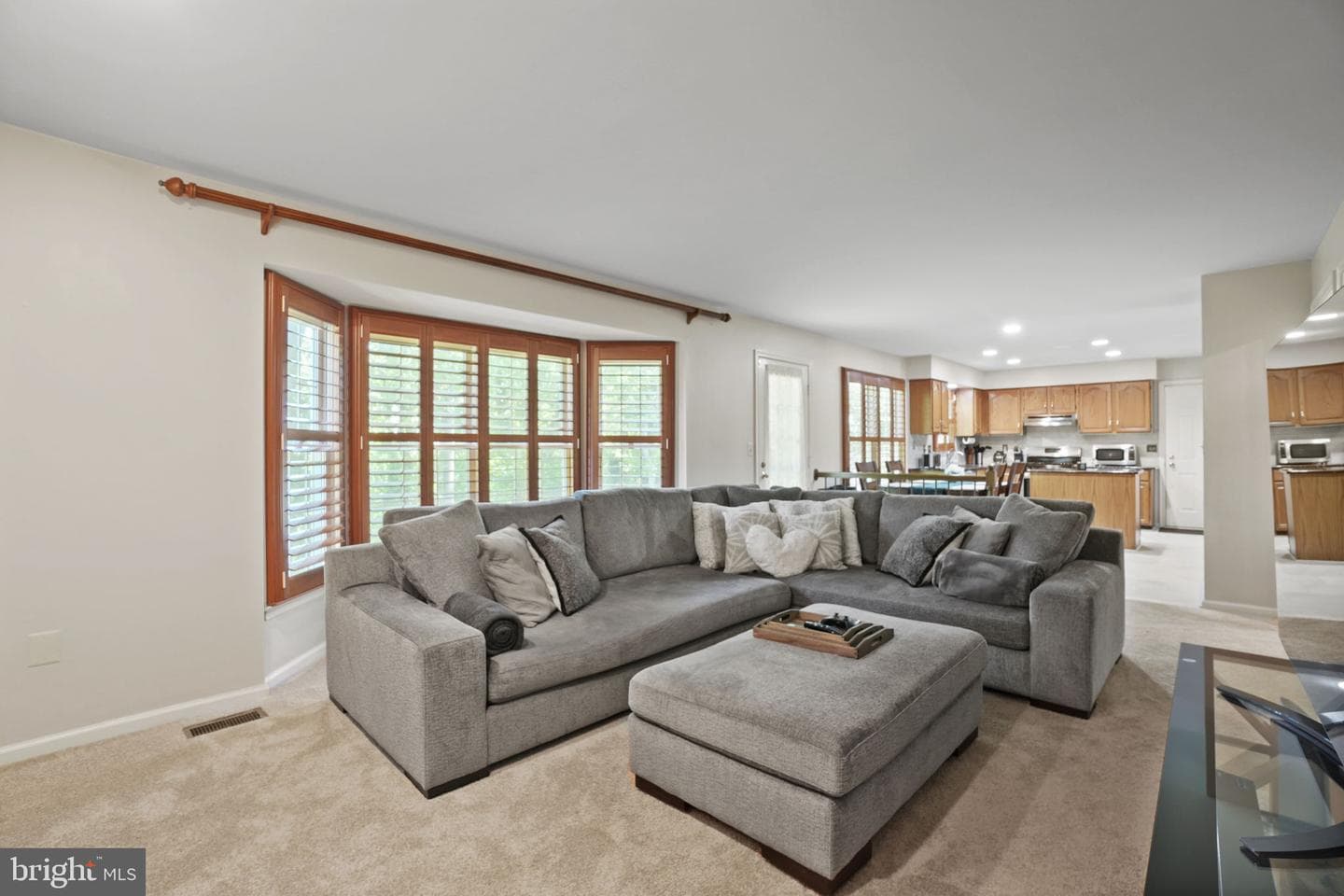 5404 Lakevale Terrace photo 7