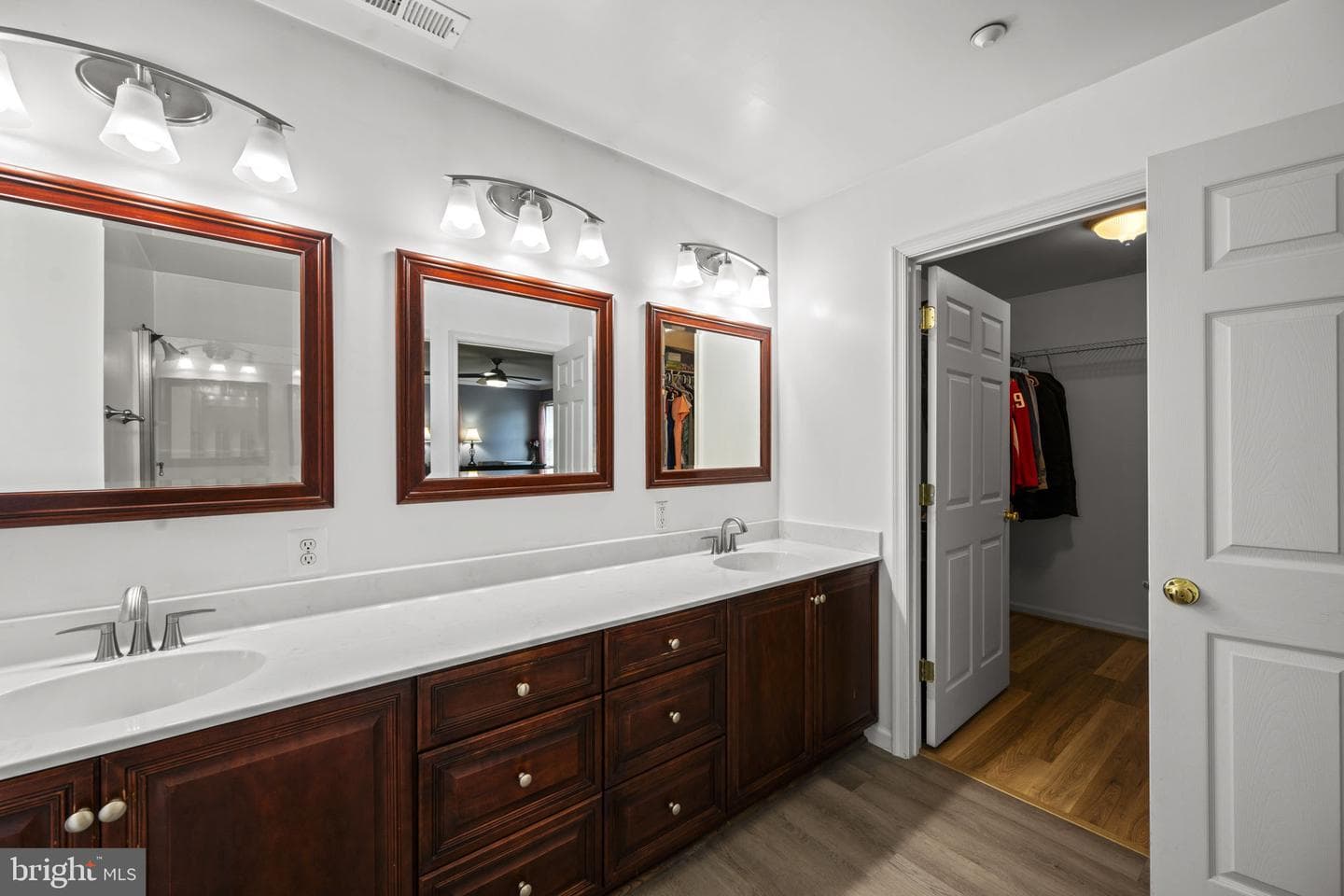 15300 Baden Naylor Road photo 26