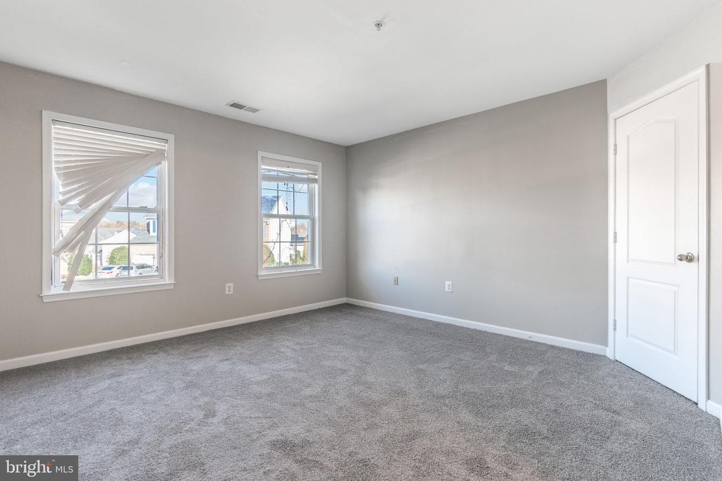 7605 Finglas Court photo 40