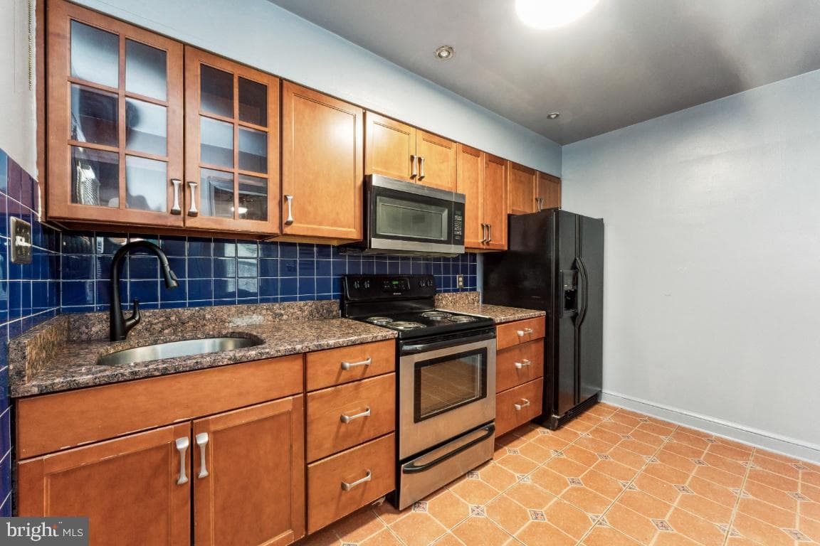 4122 24th Avenue photo 10