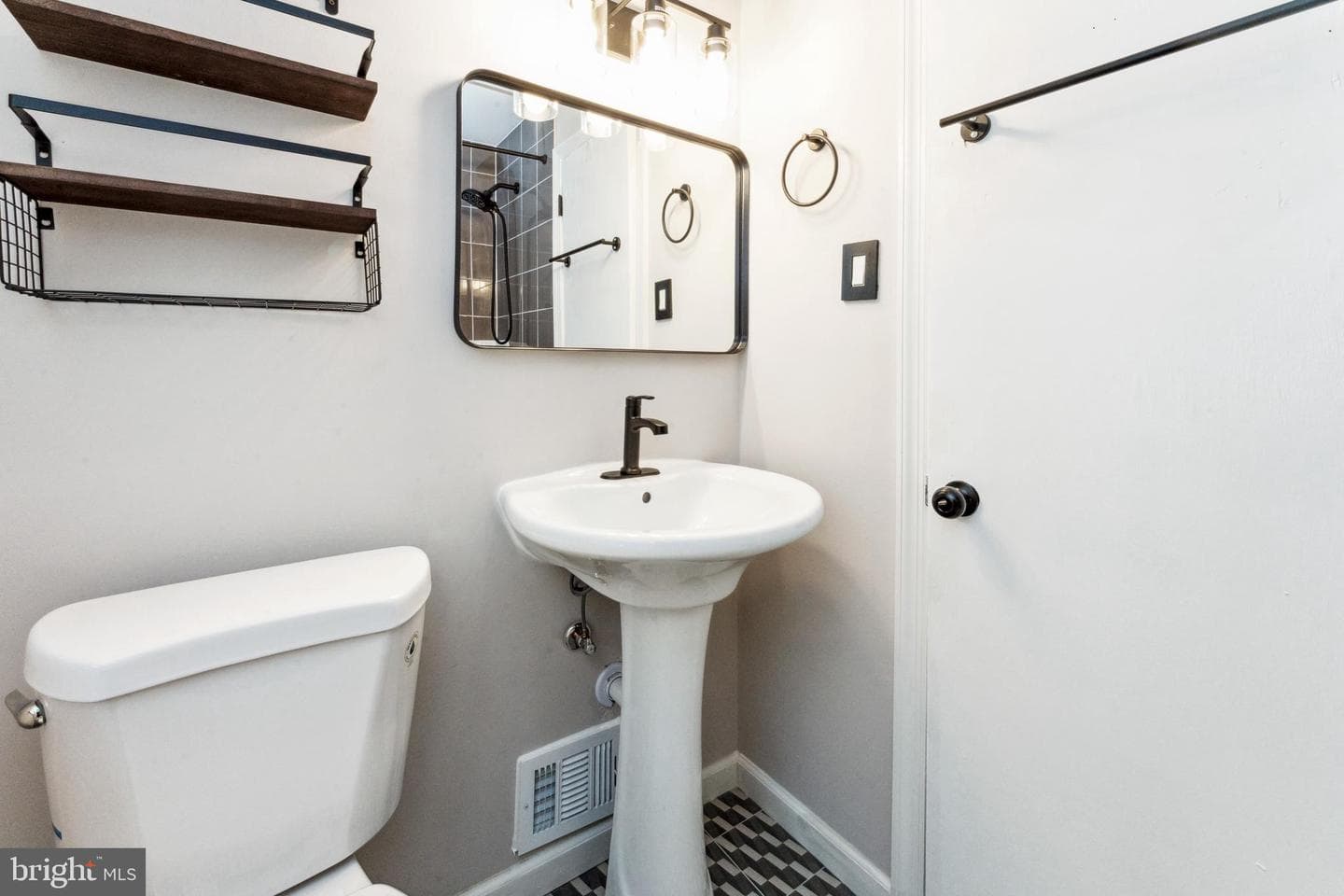 4122 24th Avenue photo 17