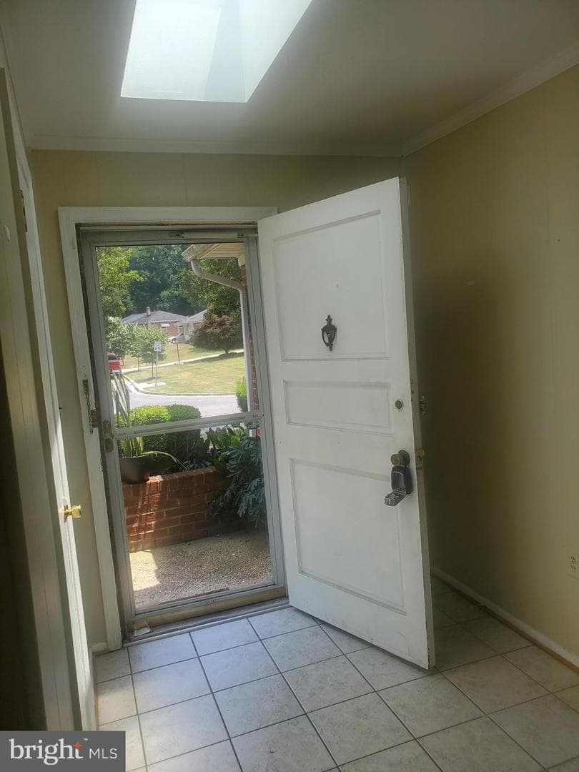 12006 Hunterton Street photo 8