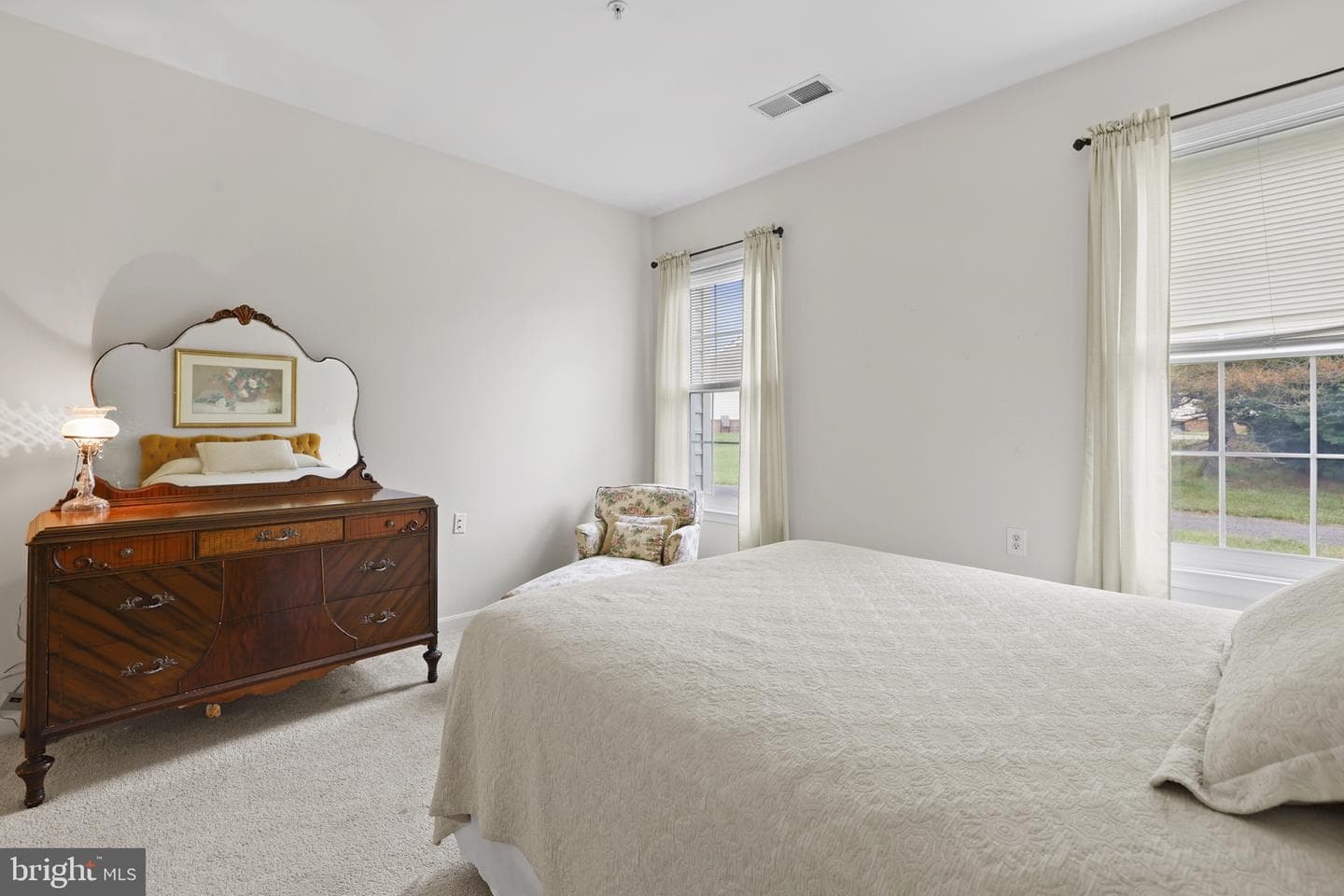 13402 Leesburg Place photo 22