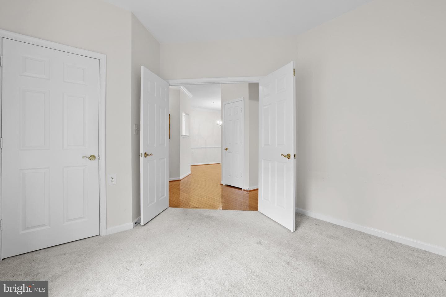 13402 Leesburg Place photo 8
