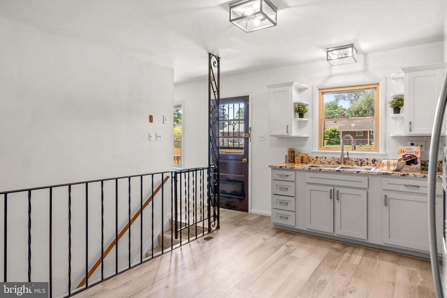 6701 Janet Lane photo 11