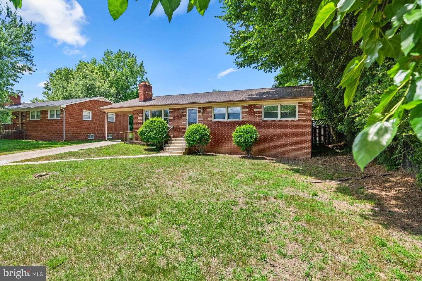 6701 Janet Lane photo 2