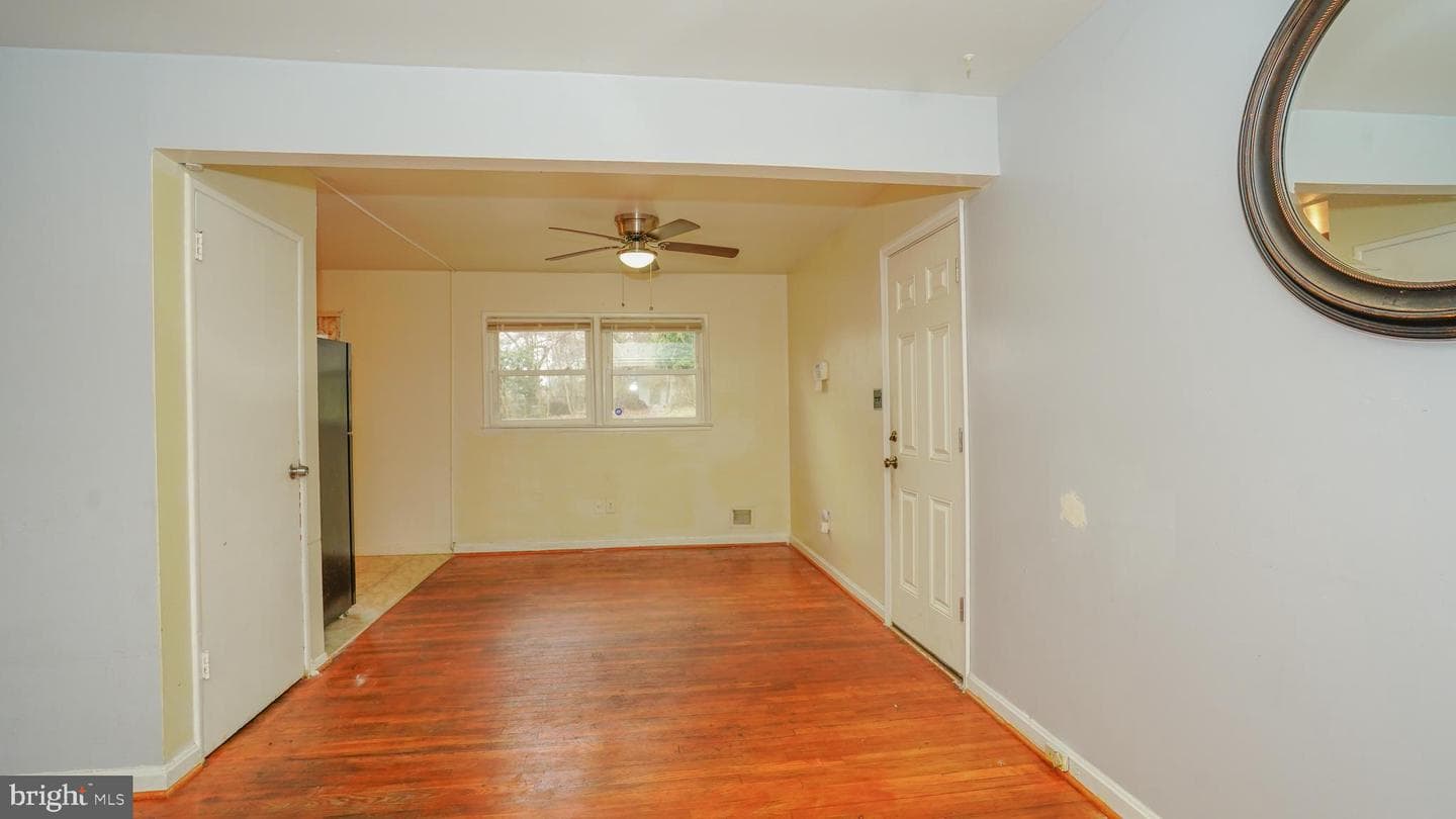 102 Pepper Mill Drive photo 5