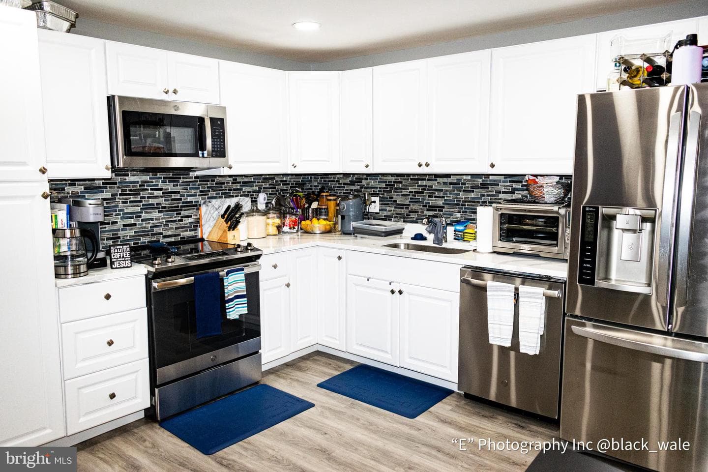 6422 Lee Place photo 7