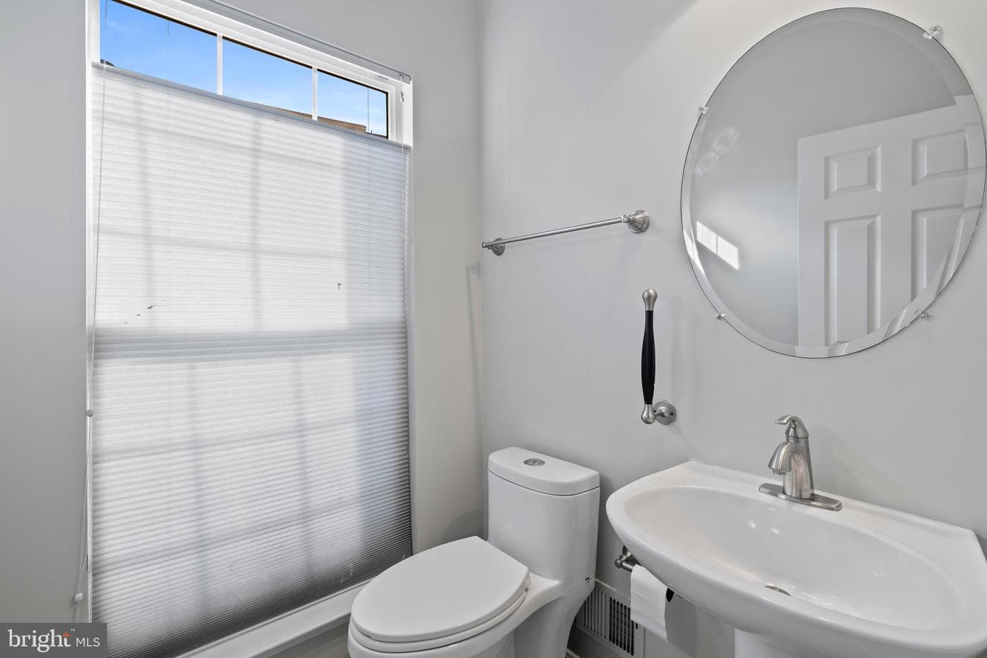 7818 Heartwood Lane photo 8