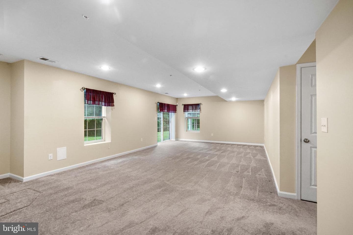 17205 Madrillon Way photo 18