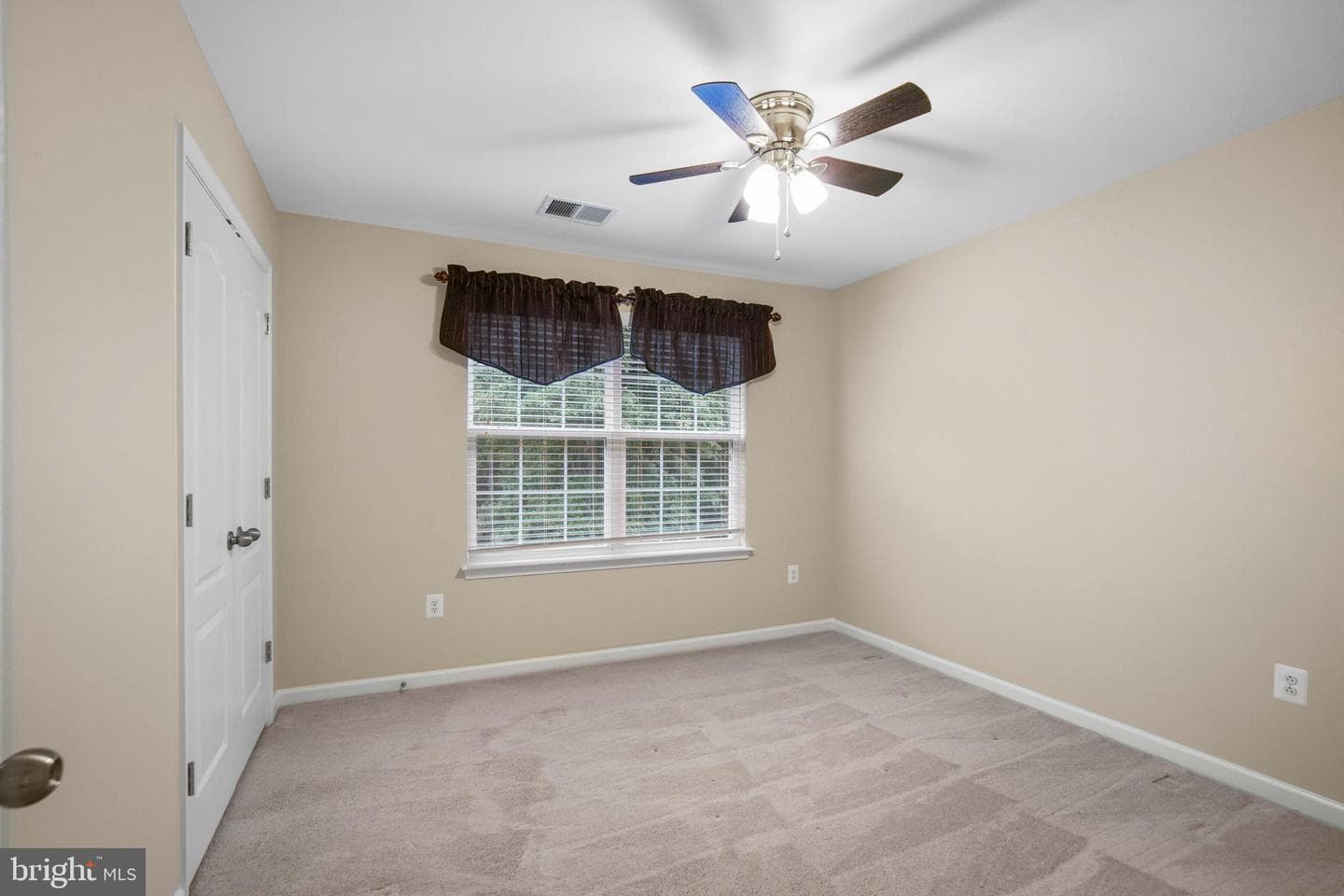 17205 Madrillon Way photo 33