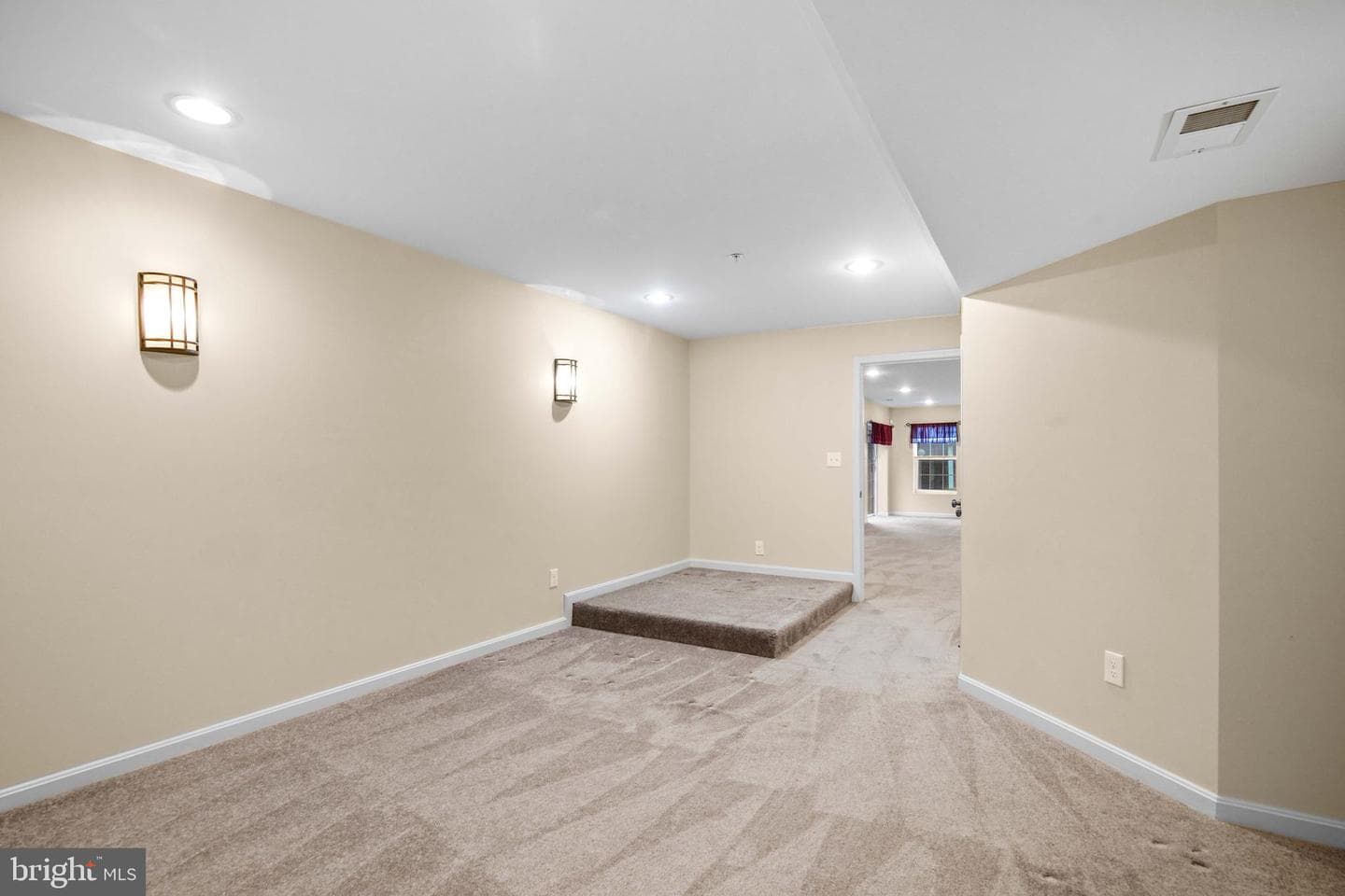 17205 Madrillon Way photo 38