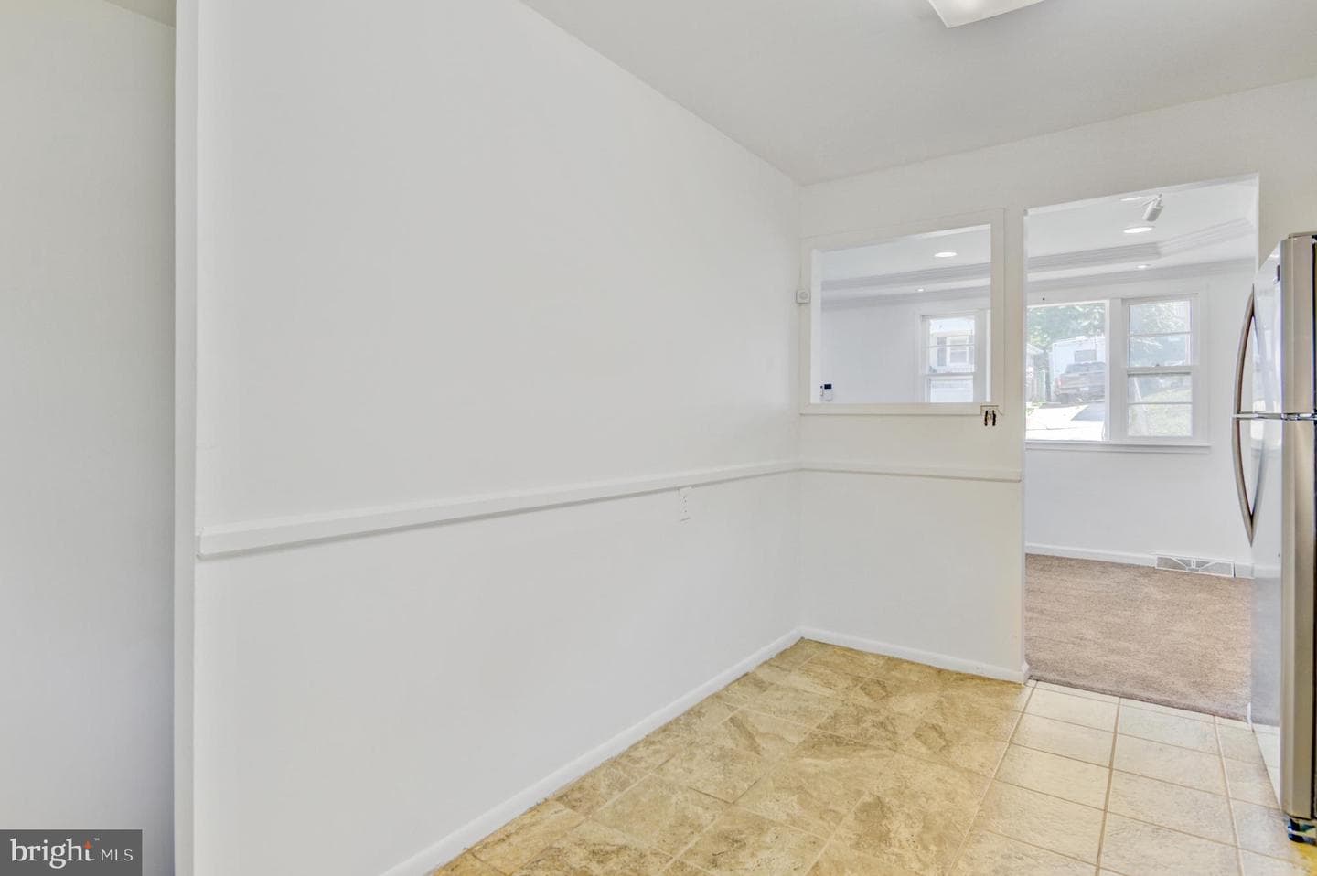 4705 Heath Street photo 22