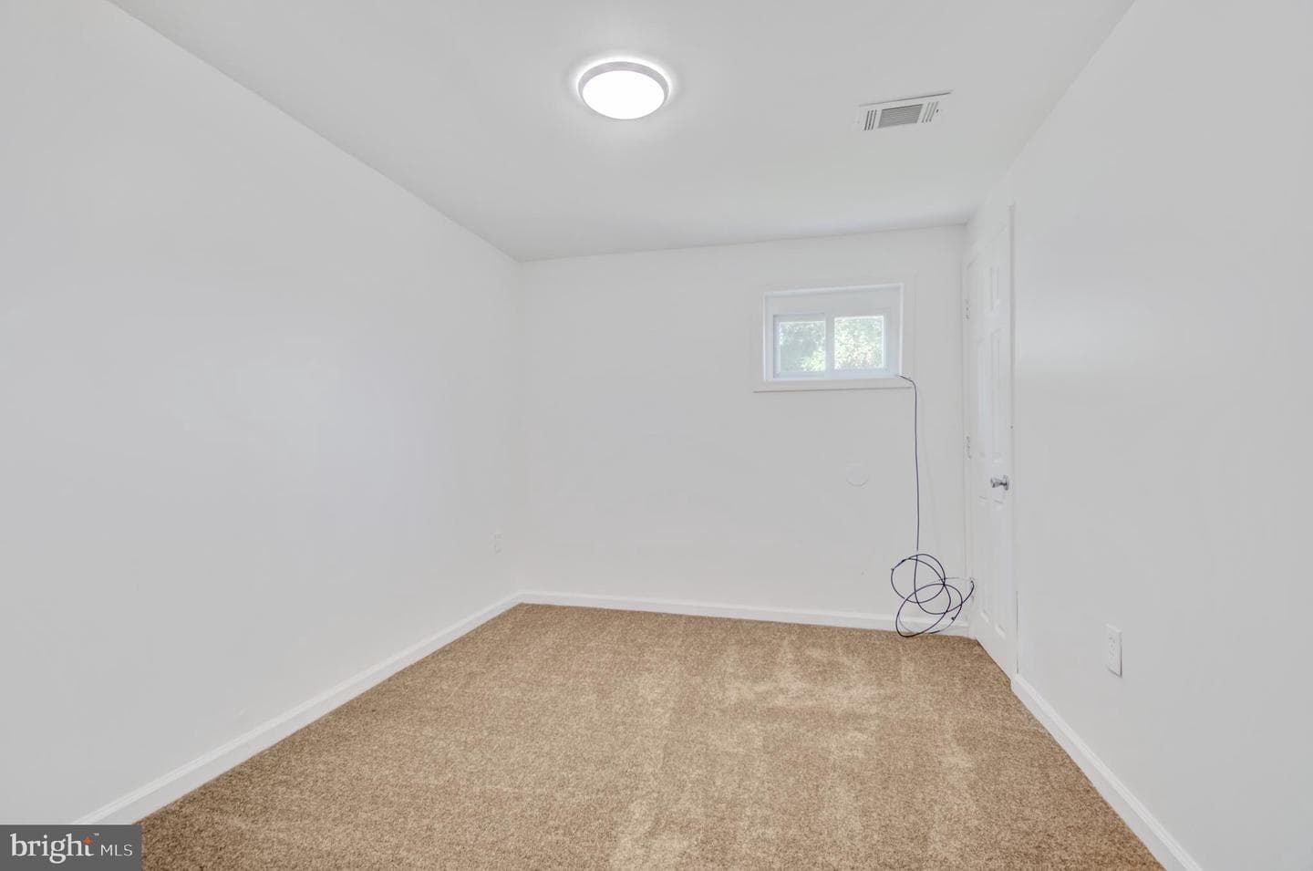 4705 Heath Street photo 49