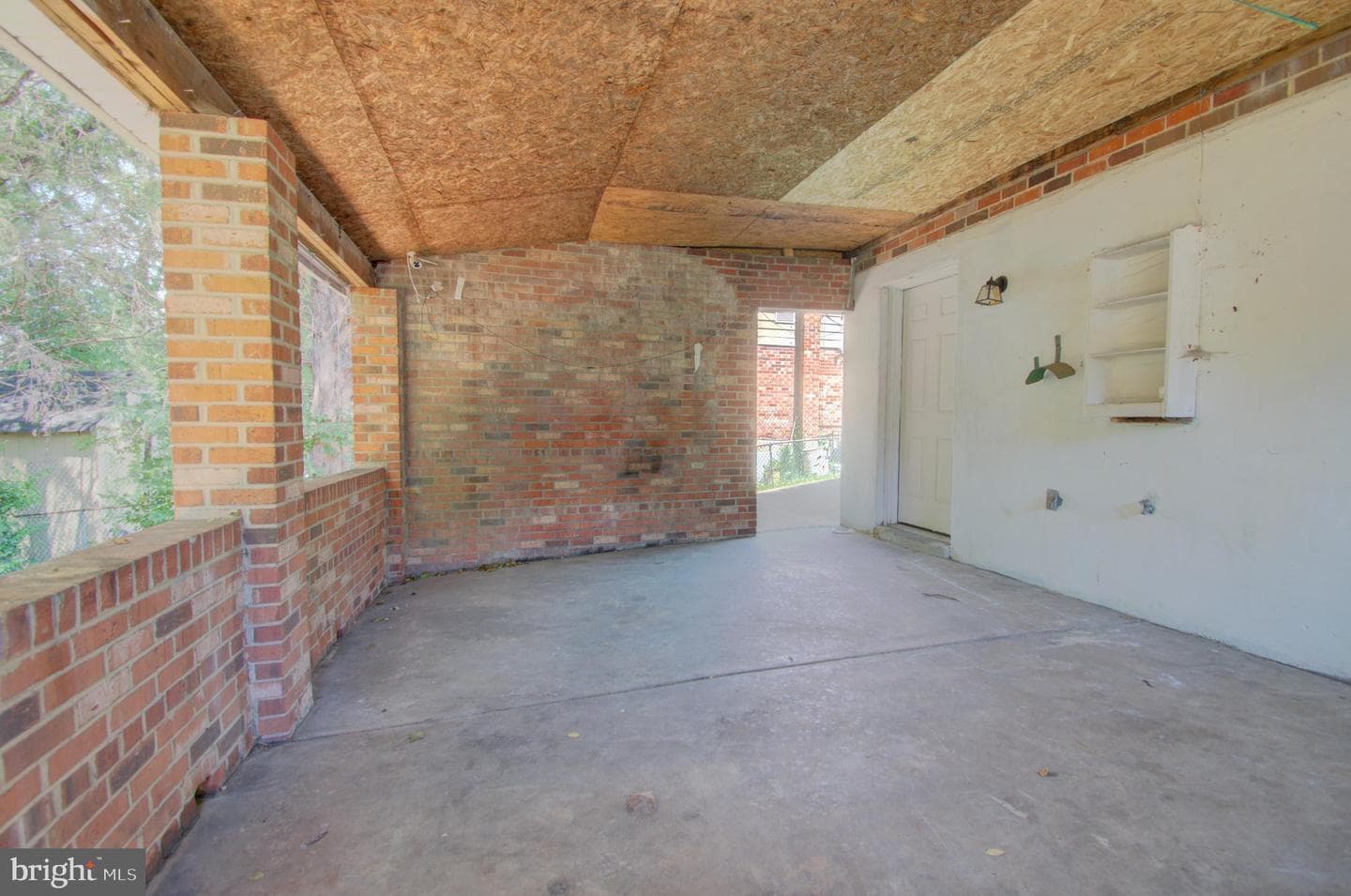 4705 Heath Street photo 59