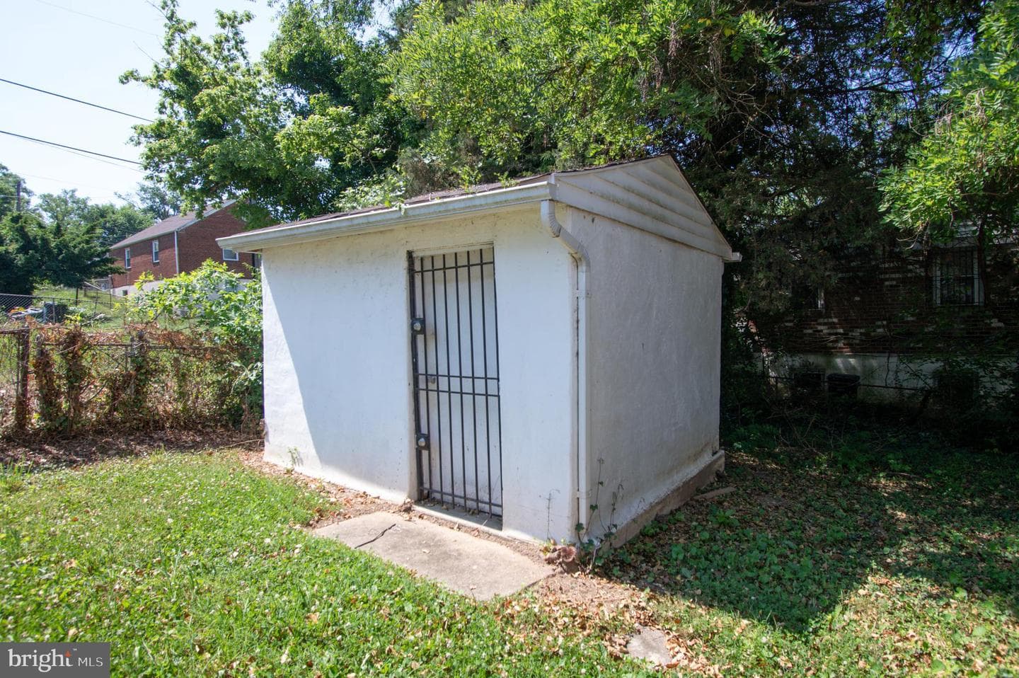 4705 Heath Street photo 61