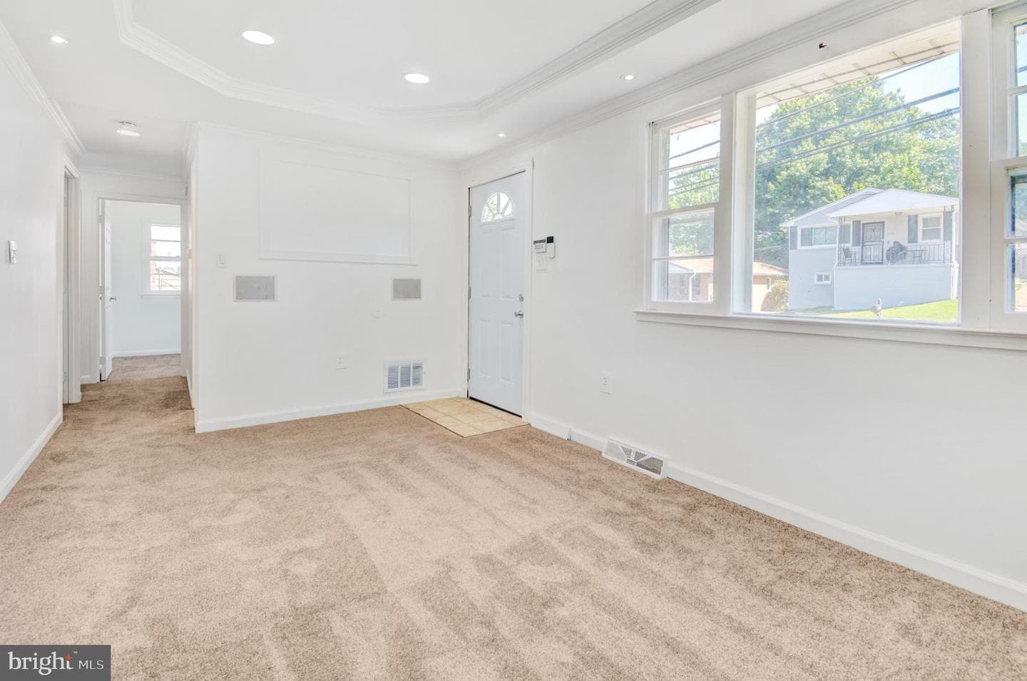 4705 Heath Street photo 9