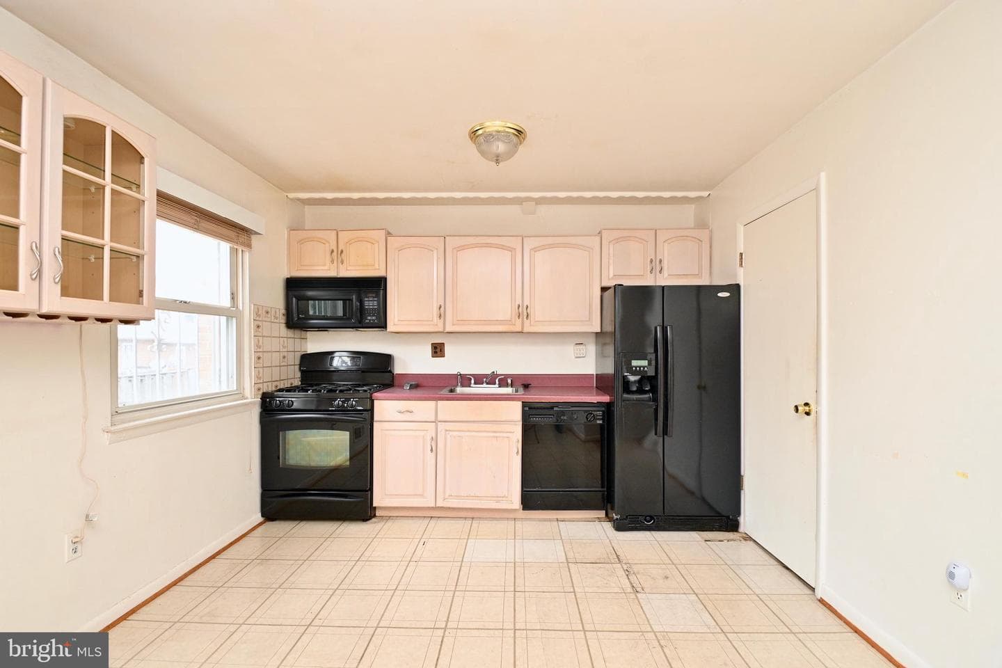 3021 Sunset Lane photo 8