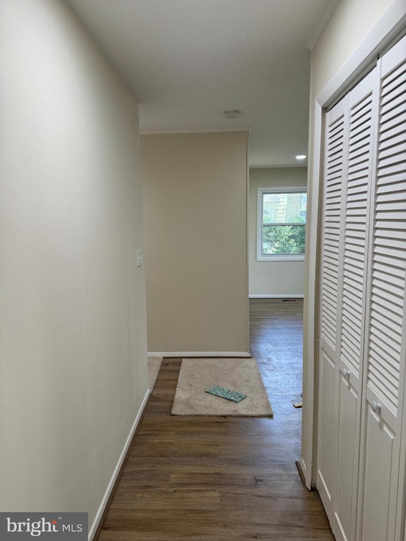 2515 Kenhill Drive photo 3