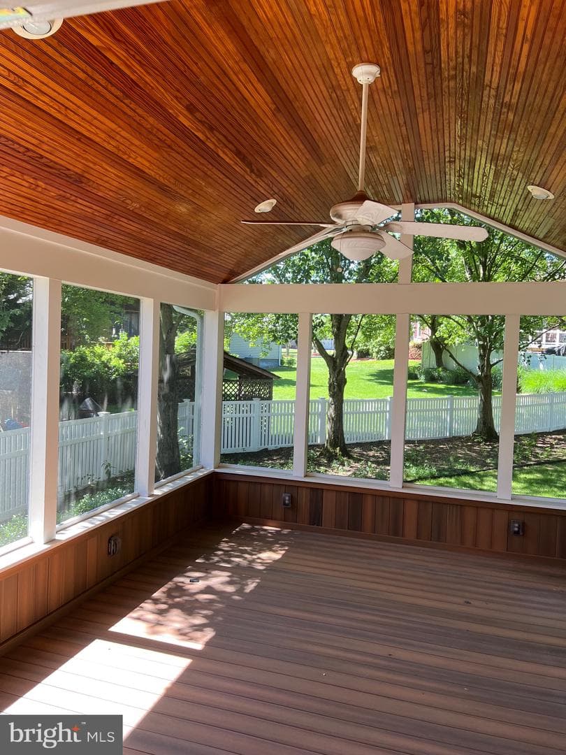 6202 Gideon Street photo 12