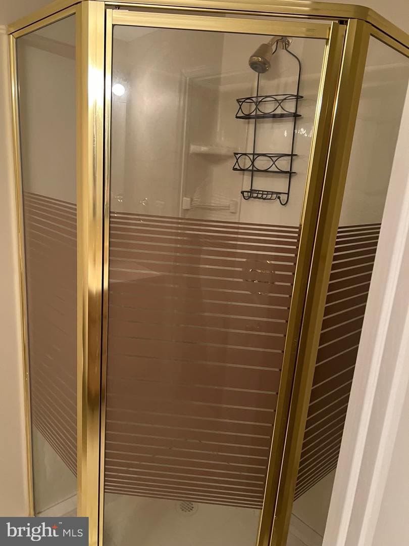 6202 Gideon Street photo 37