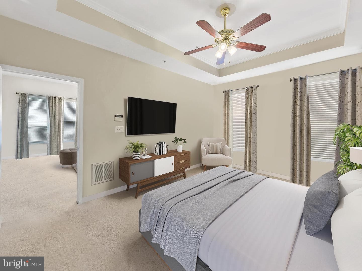 9905 Goldenwood Court photo 7