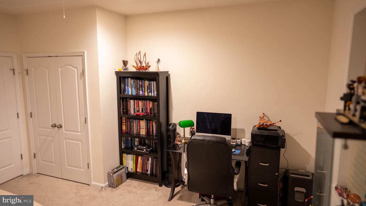 700 Clamor Court photo 25