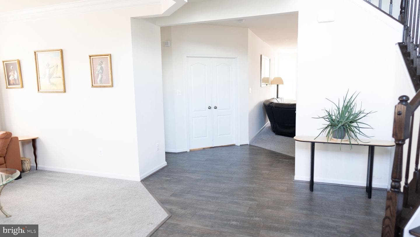 700 Clamor Court photo 3