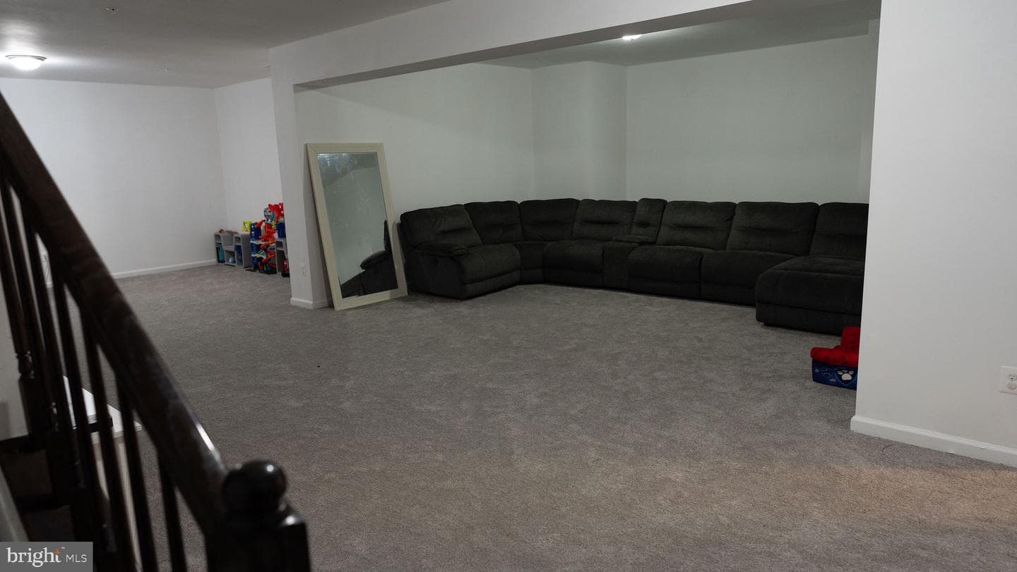 700 Clamor Court photo 34