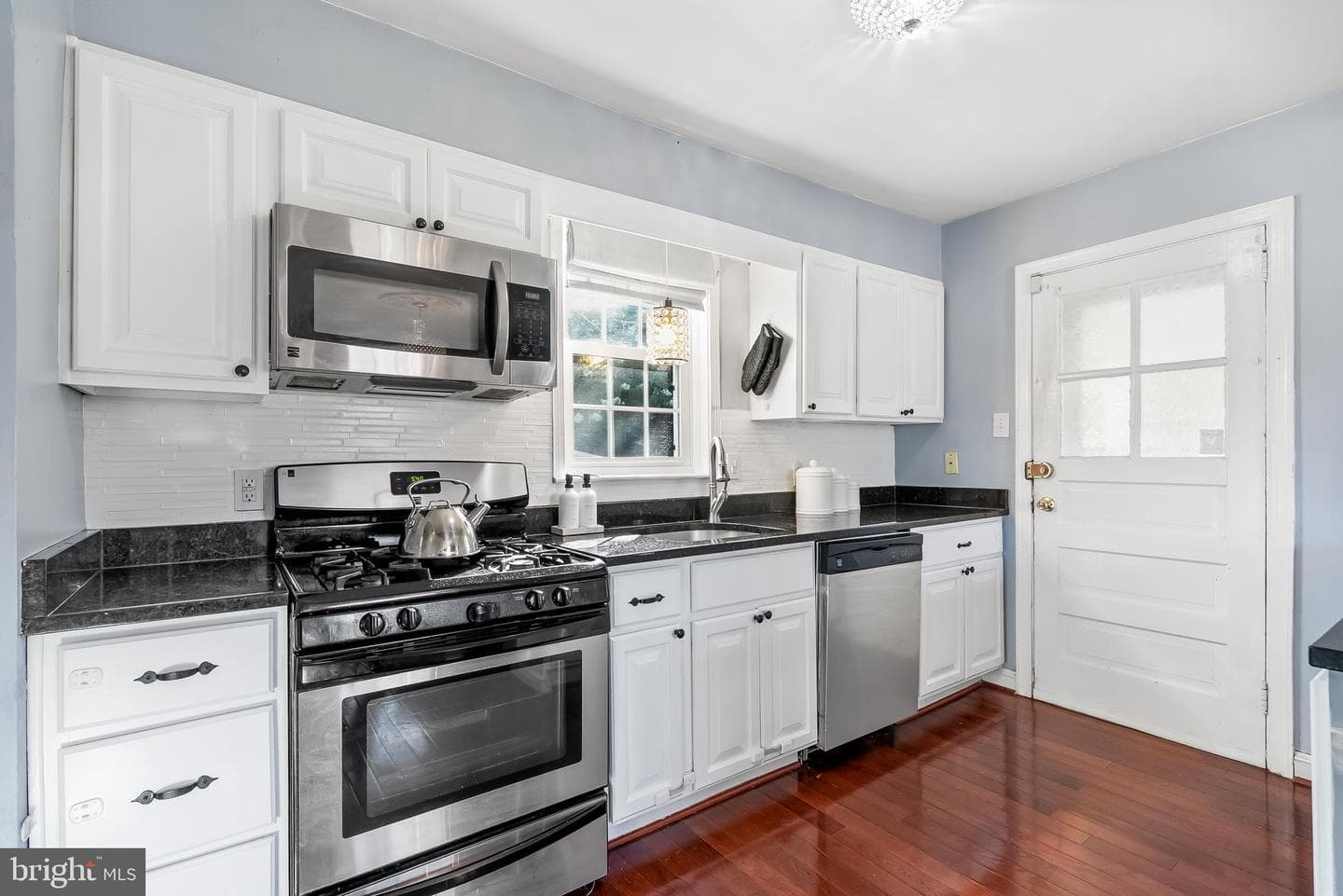 6311 Inwood Street photo 8