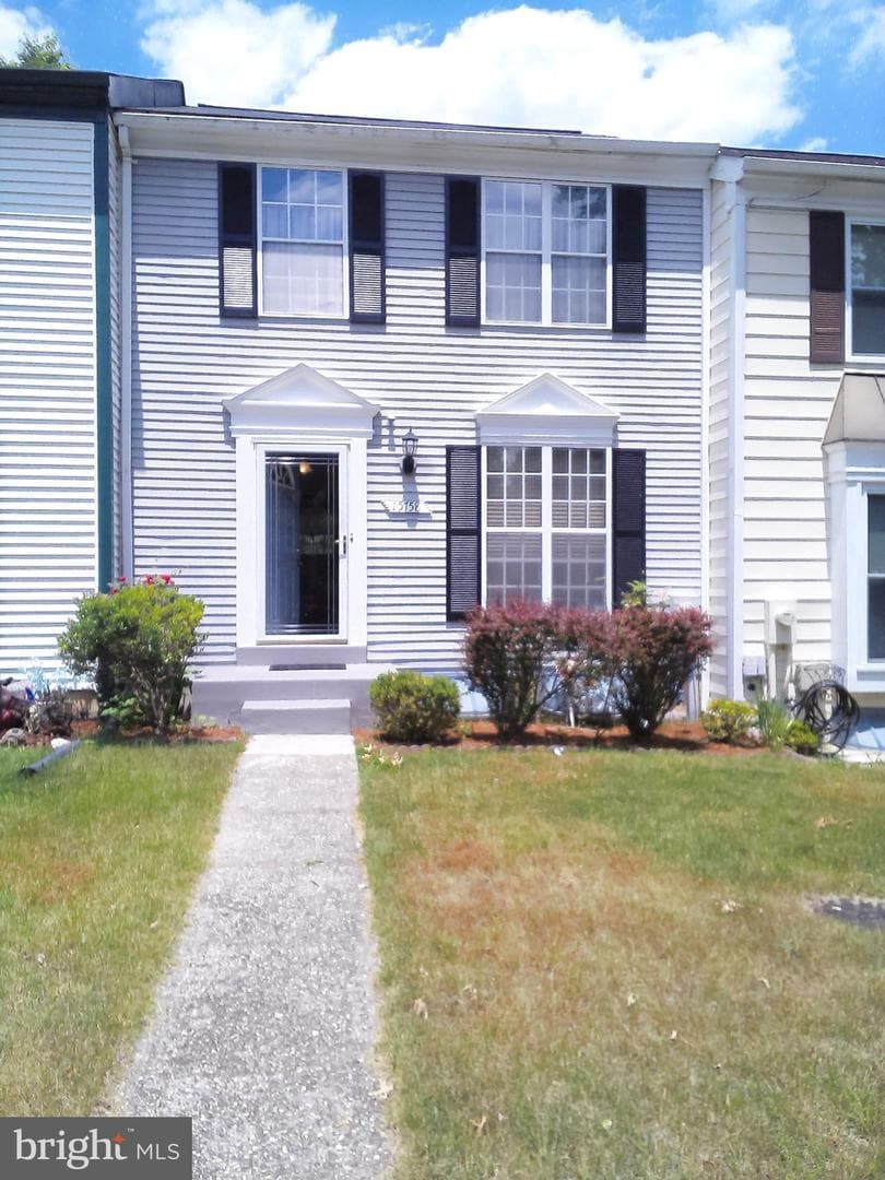 15758 Piller photo 1