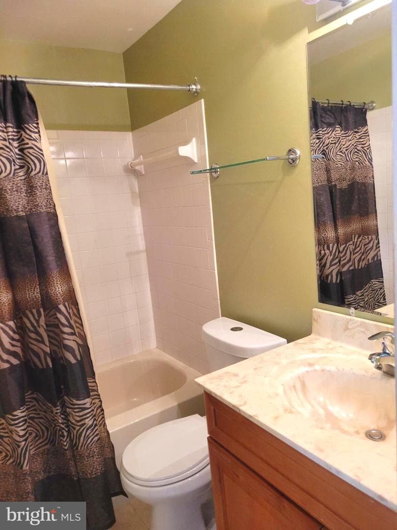 15758 Piller photo 17
