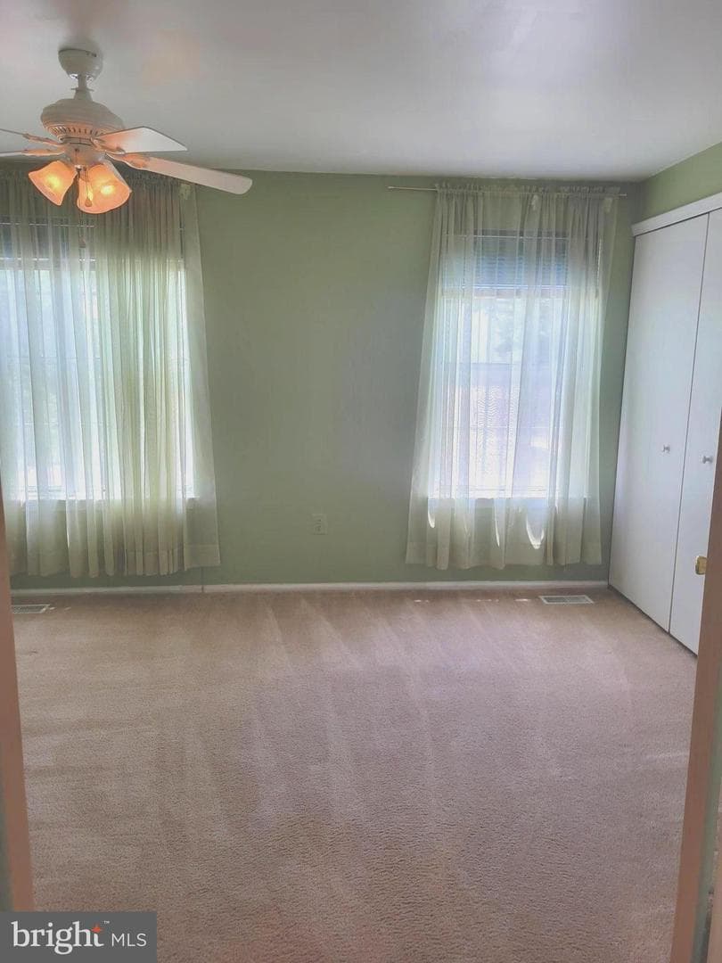15758 Piller photo 21