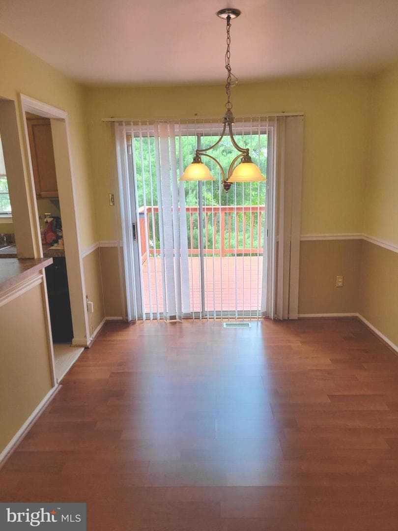 15758 Piller photo 7
