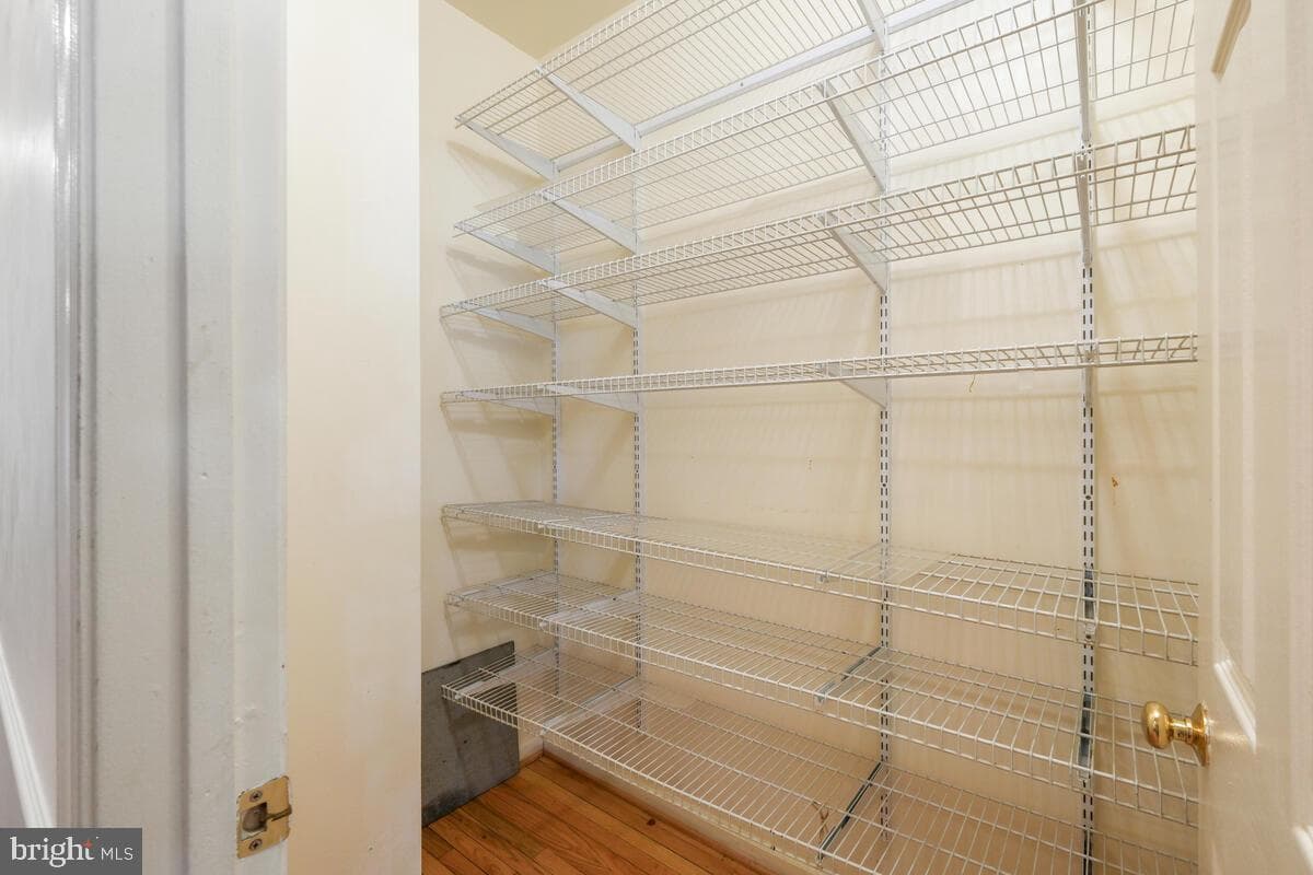 5403 Lakevale Terrace photo 15