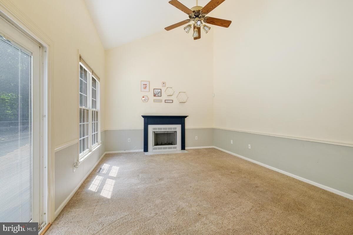 5403 Lakevale Terrace photo 23
