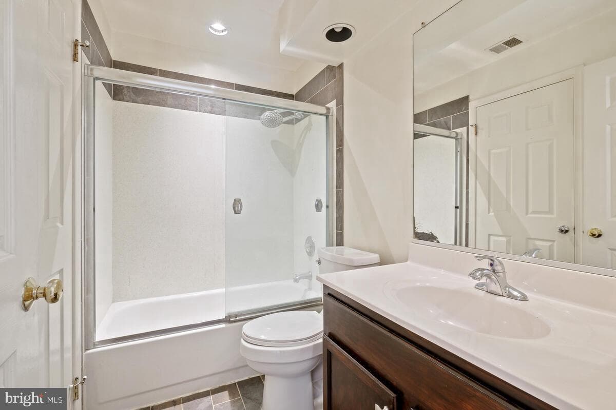 5403 Lakevale Terrace photo 47