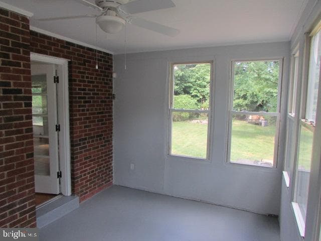 9110 Pine View Lane photo 8