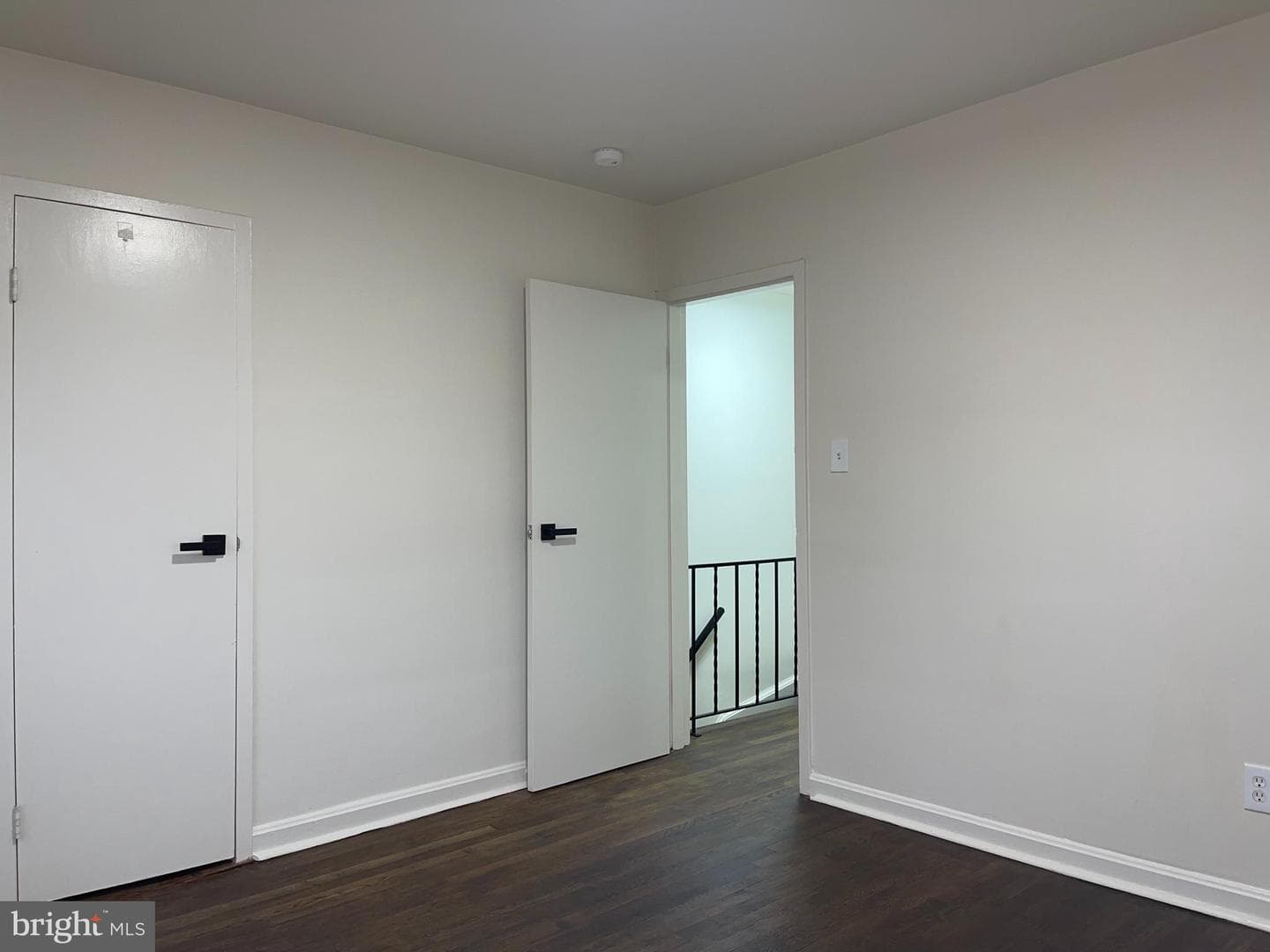 5032 Roseld Court photo 9